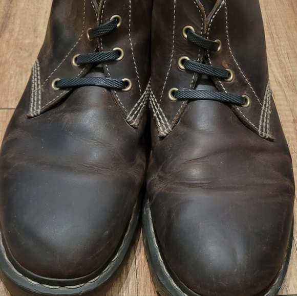 DR MARTENS CHUKKA 3 HOLE BOOT US13 - Picture 2 of 5